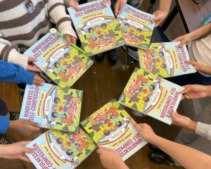 Kids with workbooks Class Thumbnail