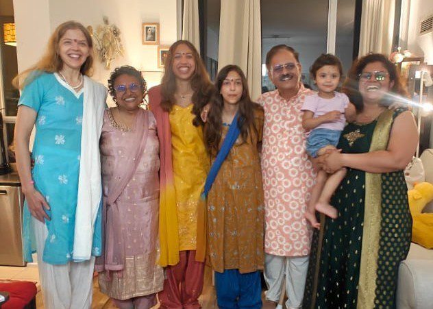 Jamie Lynn and her daughters in Indian dresses on their last evening together with family.